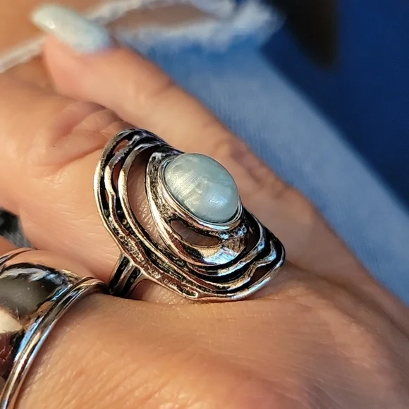 💥LAST ONE💥Eye of the Storm Blue Lace Agate Antiqued Silver Ring - Picture 4 of 9